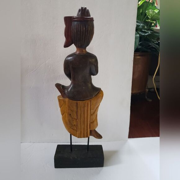 Large Wood Statue   - Picture 4 of 9